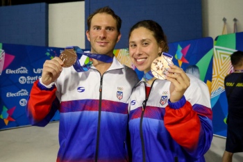 El sanjuanero Christian Bayó conquistó medalla de bronce en la natación con tiempo de 15:15.15 en los 1,500 metros. La primera posición fue para el colombiano Juan Morales (15:50.56), mientras que el mexicano José Cano ganó plata con tiempo de 15:51.64.  (Foto/Suministrada)