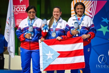 El equipo de pistola aire femenino, que incluye a la fajardeña Abigail Granell, ganó la primera medalla de plata en la historia para su disciplina, esta gesta fue en la modalidad de 10 metros. (Foto/Suministrada)