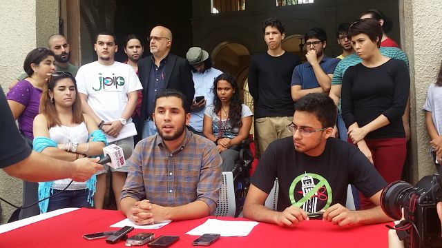 Universitarios opuestos a más recortes en la UPR