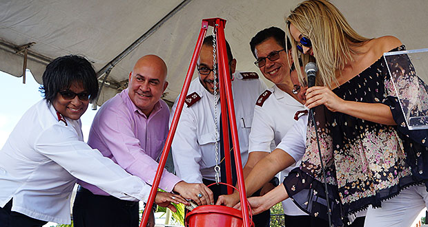 Inicio campaña de Navidad: «Salsa Para la Olla, Ayuda al de Aquí» del Ejército de Salvación