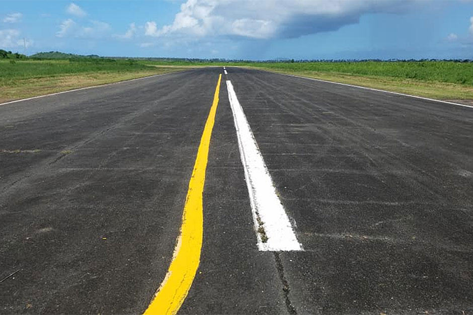 Aeropuerto regional de Humacao. (Foto/Facebook)