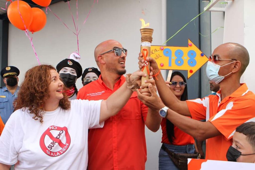 Fajardo marcha por la vida