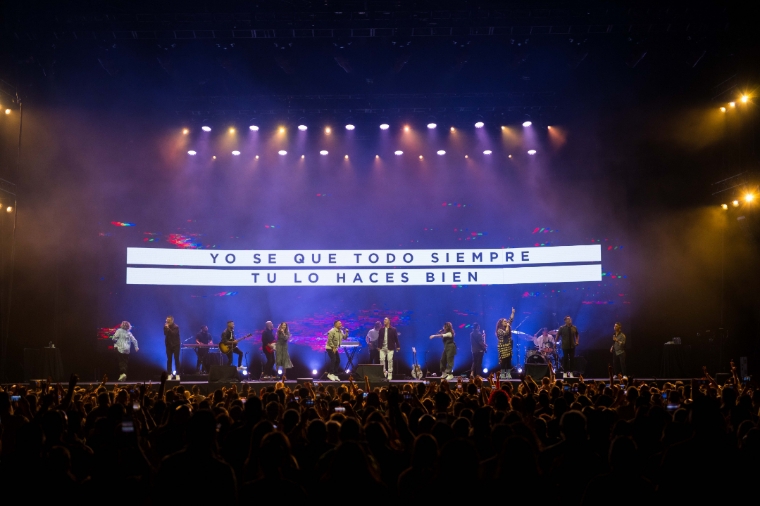 Una noche poderosa y memorable con Gateway Worship Español