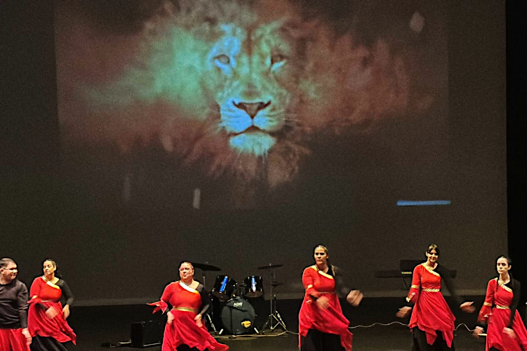 Grupo Shekina Yadah en el primer Congreso Internacional de Danzas Cristianas en el Centro de Bellas Artes de Humacao. (Foto/Suministrada)